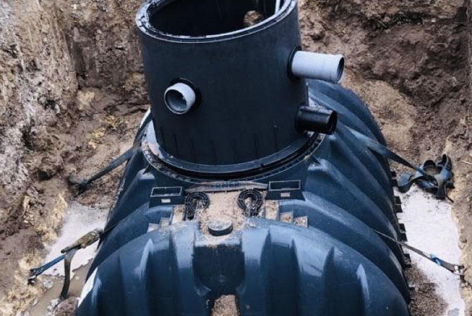 Installation d'une cuve de récupération d'eau de pluie à Tourrettes-sur-Loup